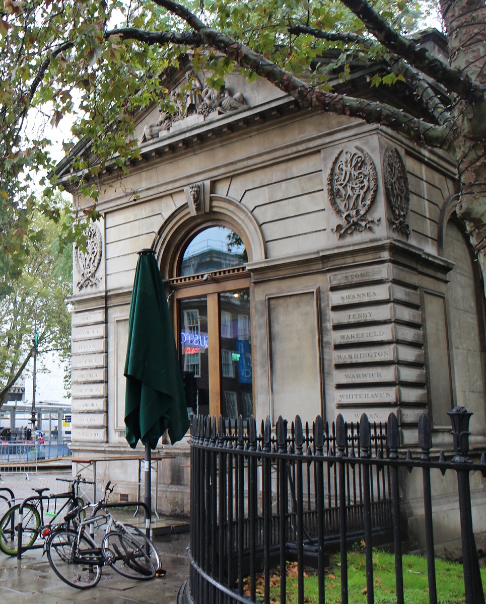 Euston station   Robert Mason