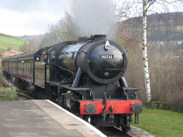 Ex-War Department 8F 90733 at Oakworth station, 21.2.09. © Robert Mason