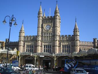 Temple Meads. © Robert Mason
