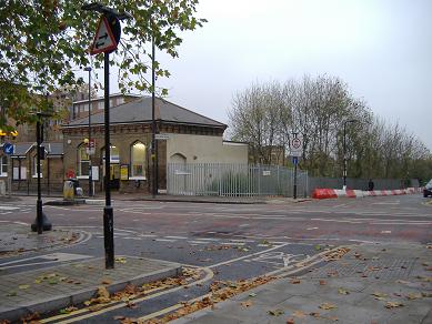 Stamford Hill © Roger Harris
