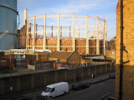 No 6 Gasholder. © Robert Mason
