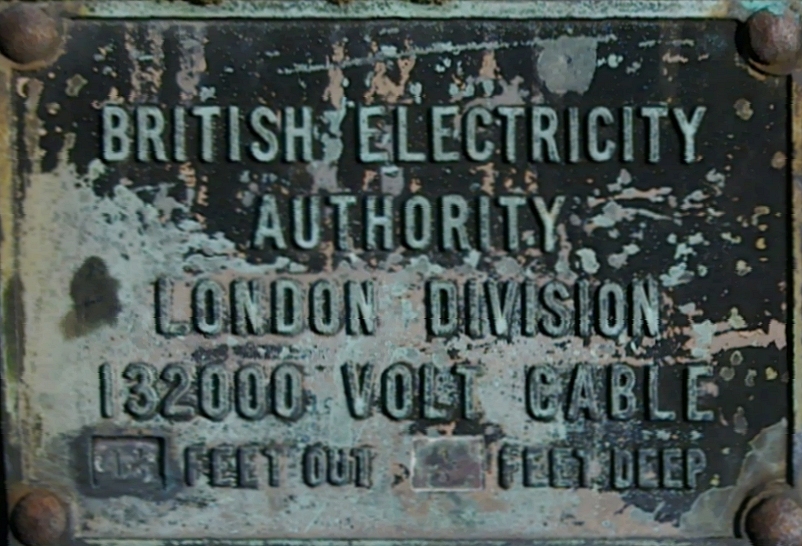 BEA warning plate, 11 Feb 2018 © R Carr