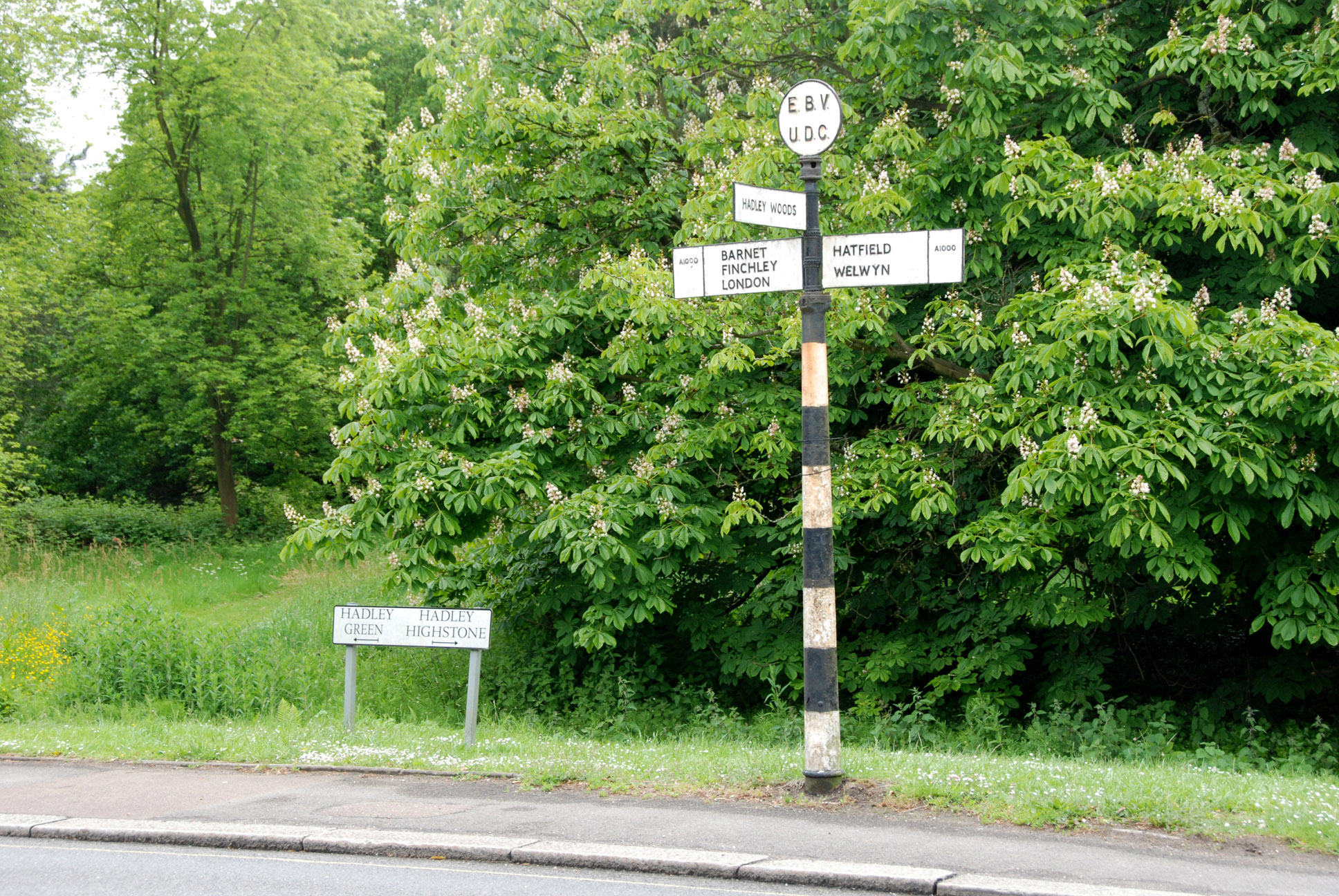 East Barnet Valley Urban District Council (Hadley Highstone EN5 opposite Dury Road)