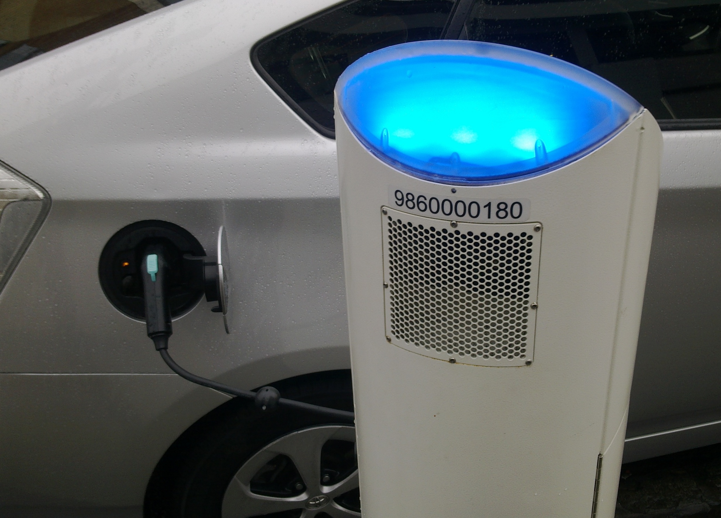 Charging point for electric cars. © 7 Jan 2017 Bob Carr