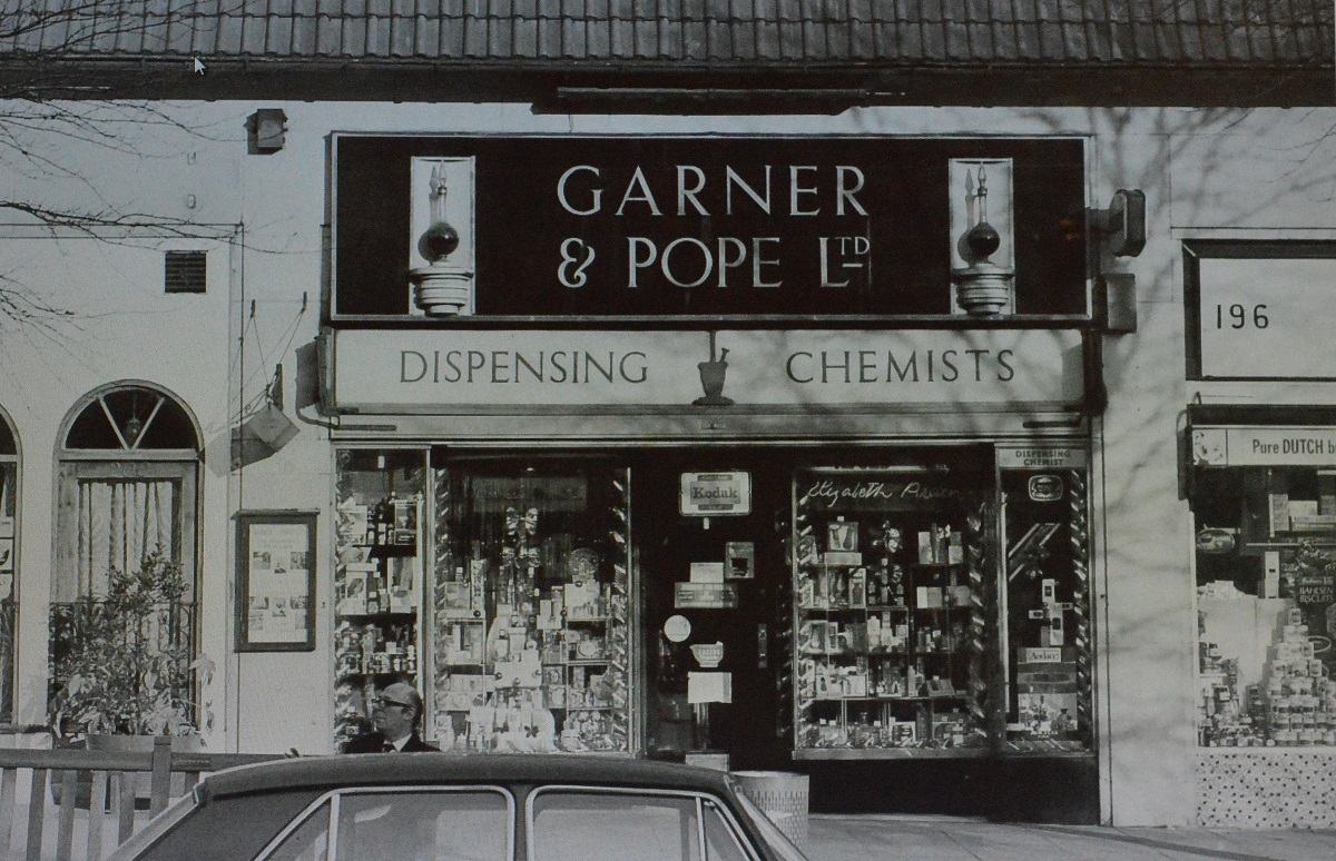 Garner & Pope Ltd, Chemists, 198 Haverstock Hill, NW3. &copy; Sidney Ray