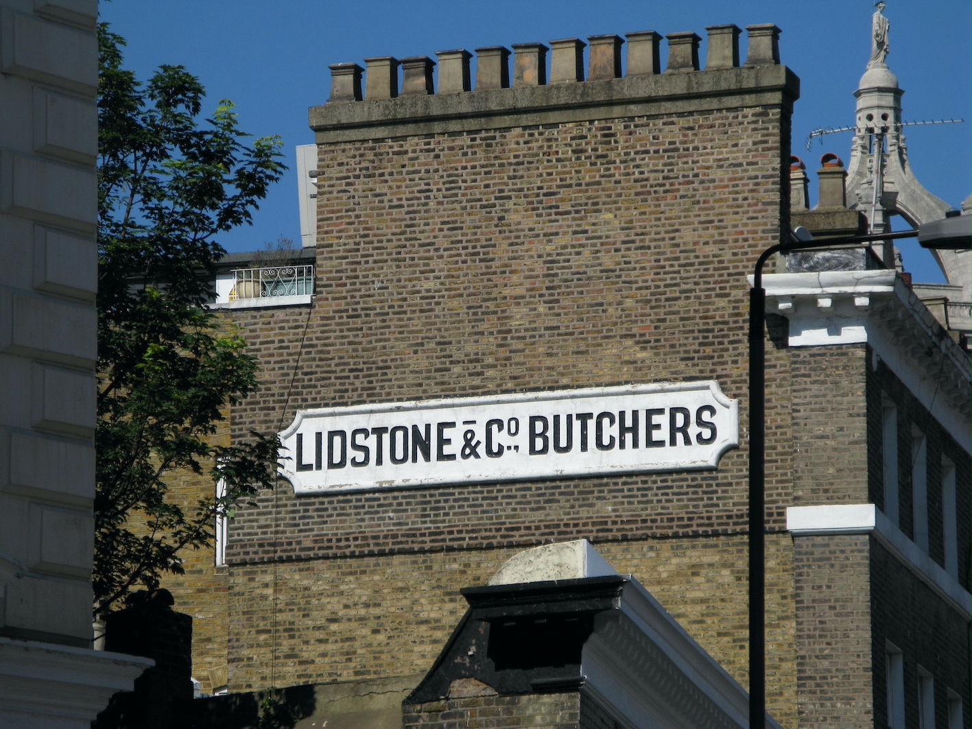 Lidstone & Co Butchers, 37 Thurloe Place SW7. Sidney Ray