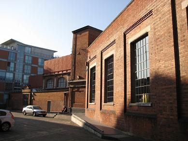 LHP, Glamis Road, Wapping. © Robert Mason, 28.3.12