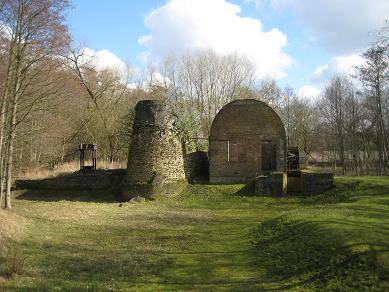 Waterwheel-powered gunpowder press. Royal Gunpowder Mills, Waltham Abbey. © Robert Mason
