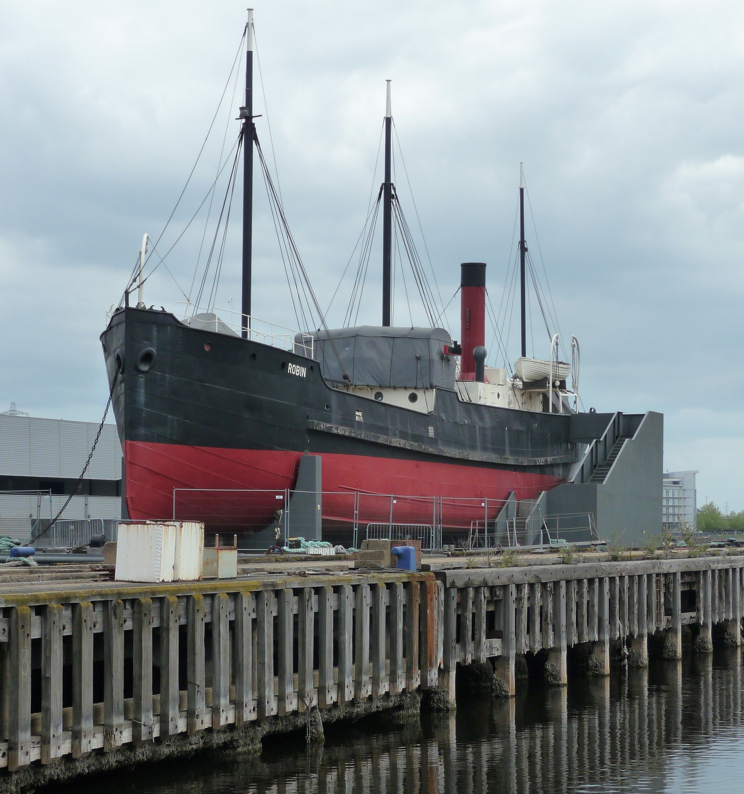 SS Robin Victoria Dock L NW  5 May 19 R Carr