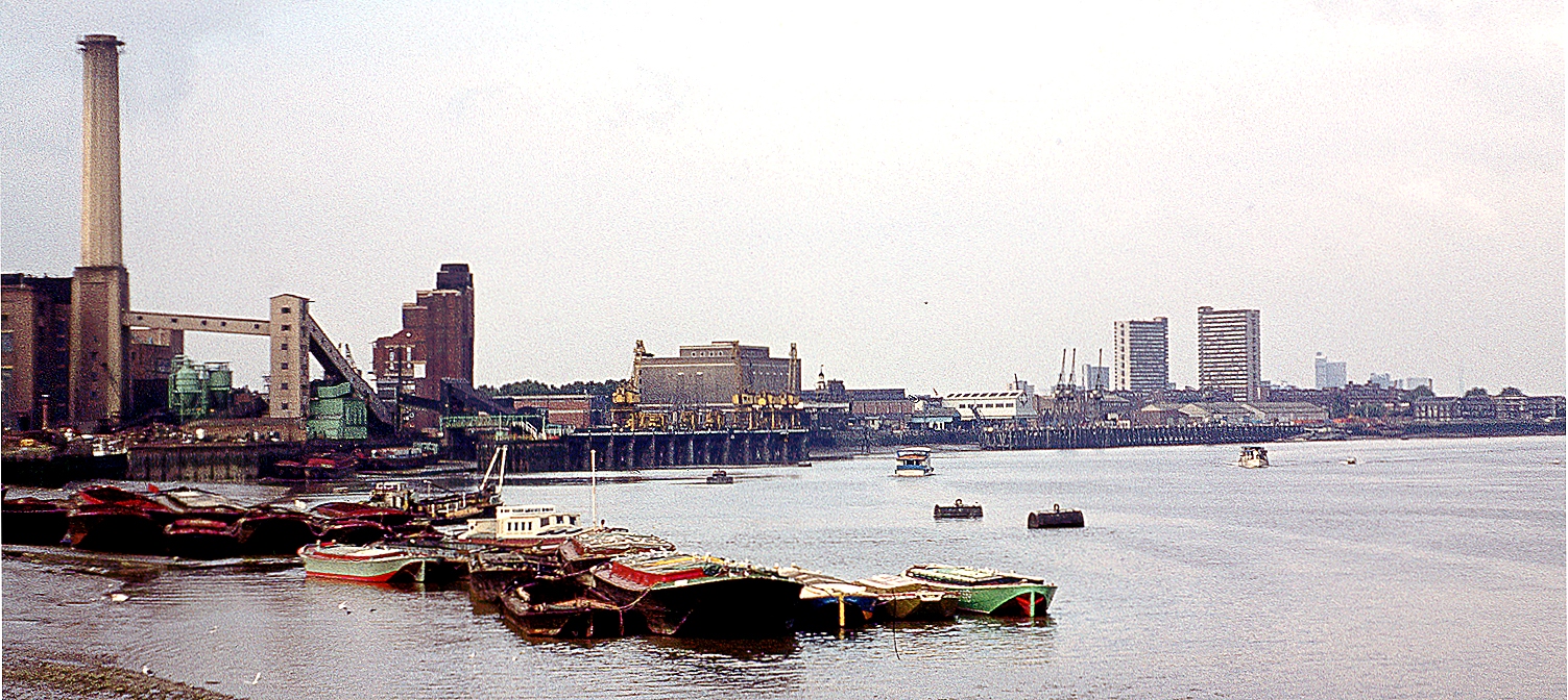 Thames-Riverside-Deptford-Creek, &copy; Tom Smith