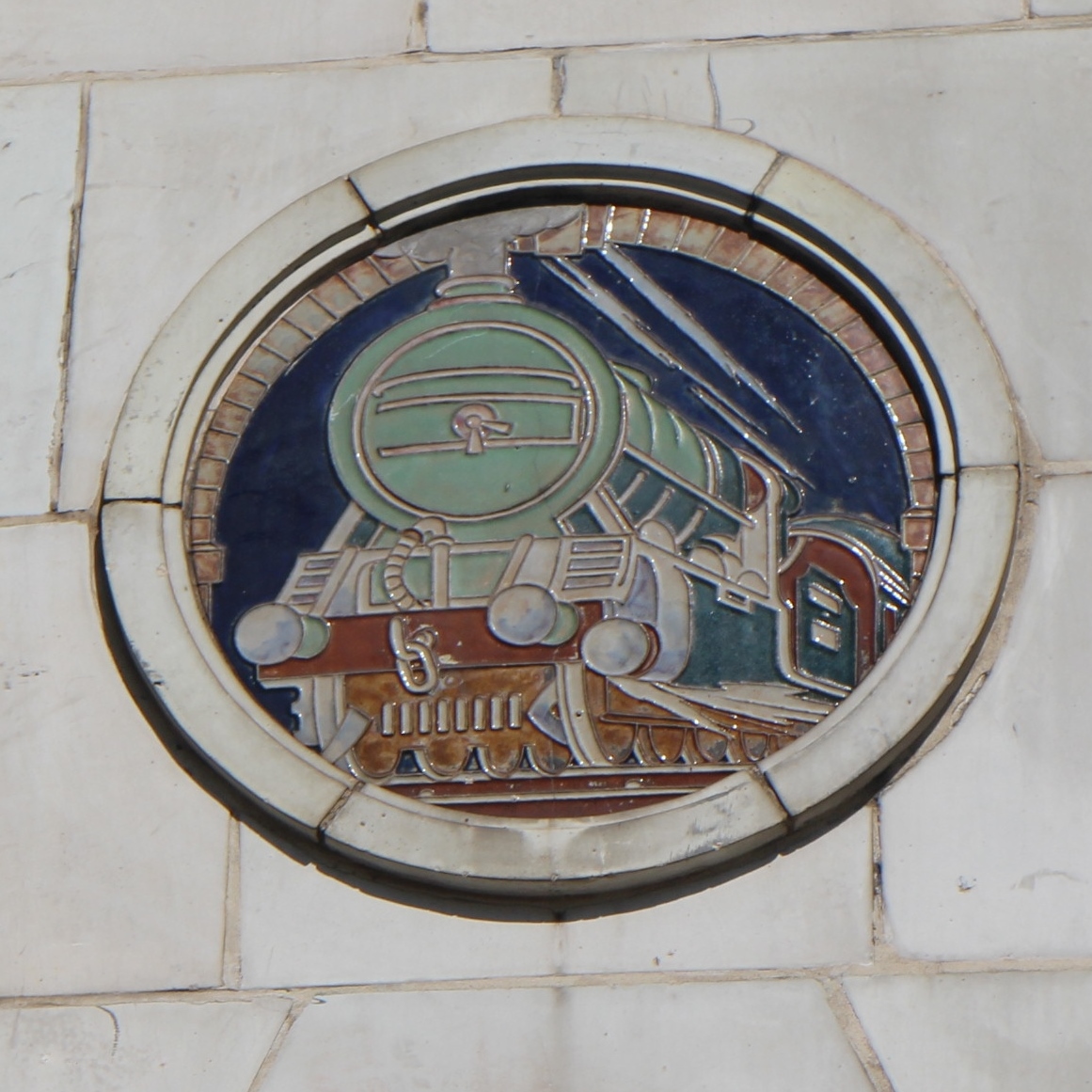 Former tobacco warehouse - Angel House, 338 Goswell Road, London EC1V. © Robert Mason 2016