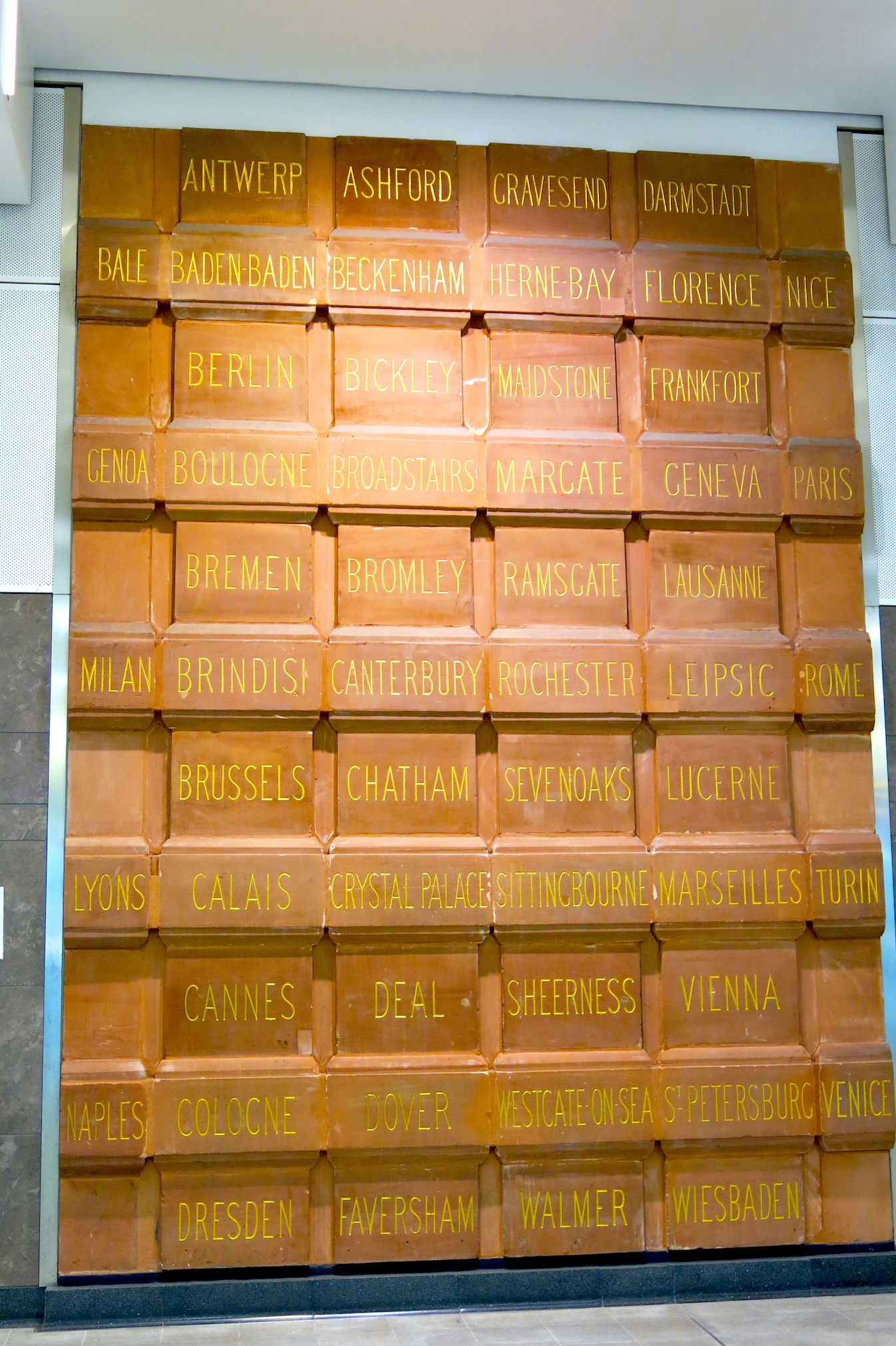 Blackfriars Station © Sidney Ray