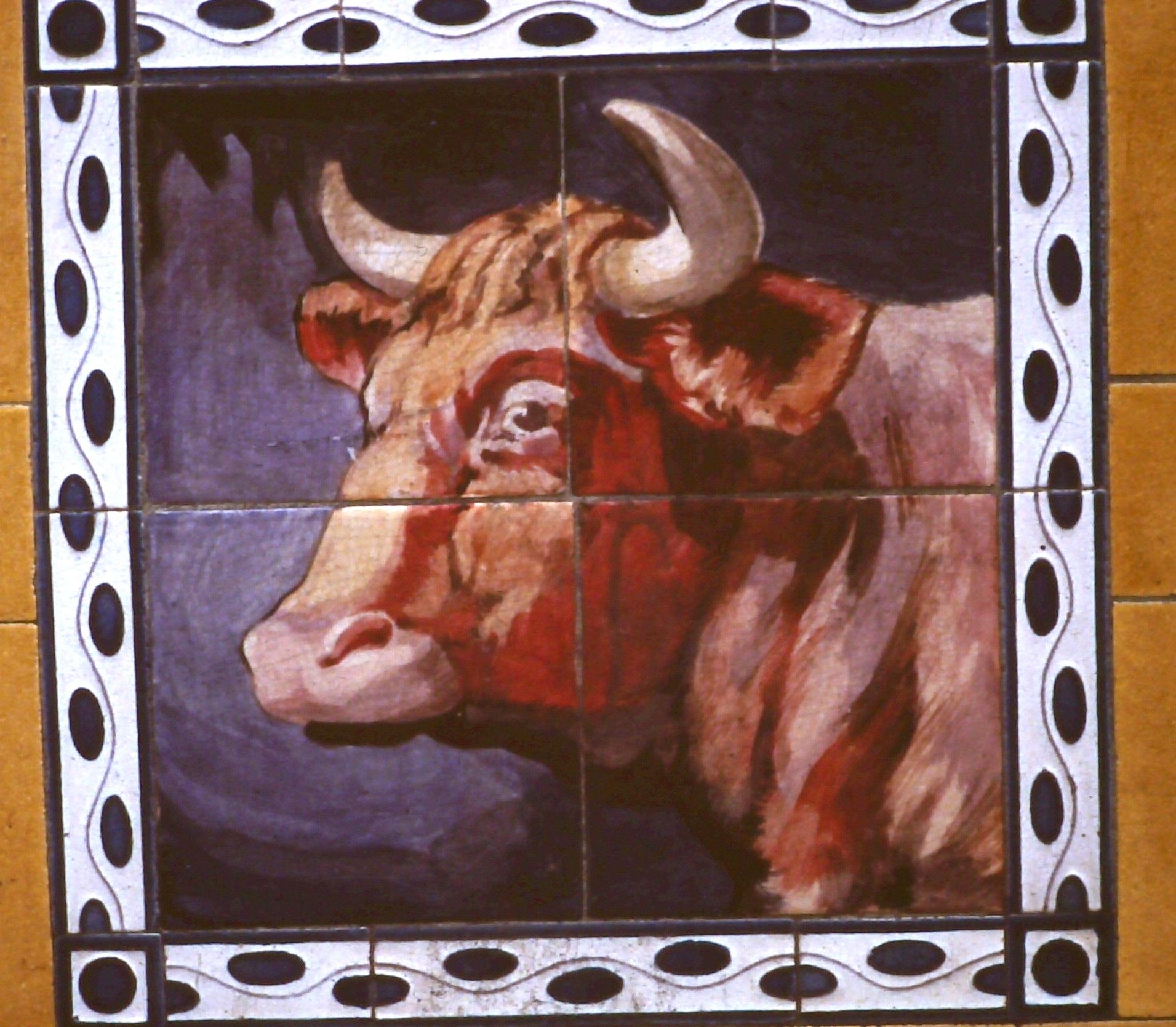 Fitzrovia. &cpy; Sidney Ray