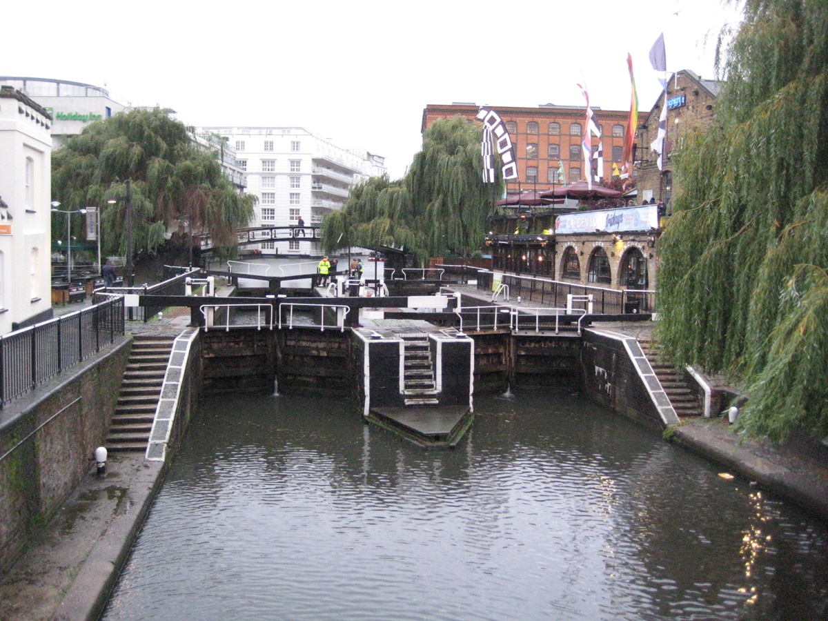 Hampstead Road Locks