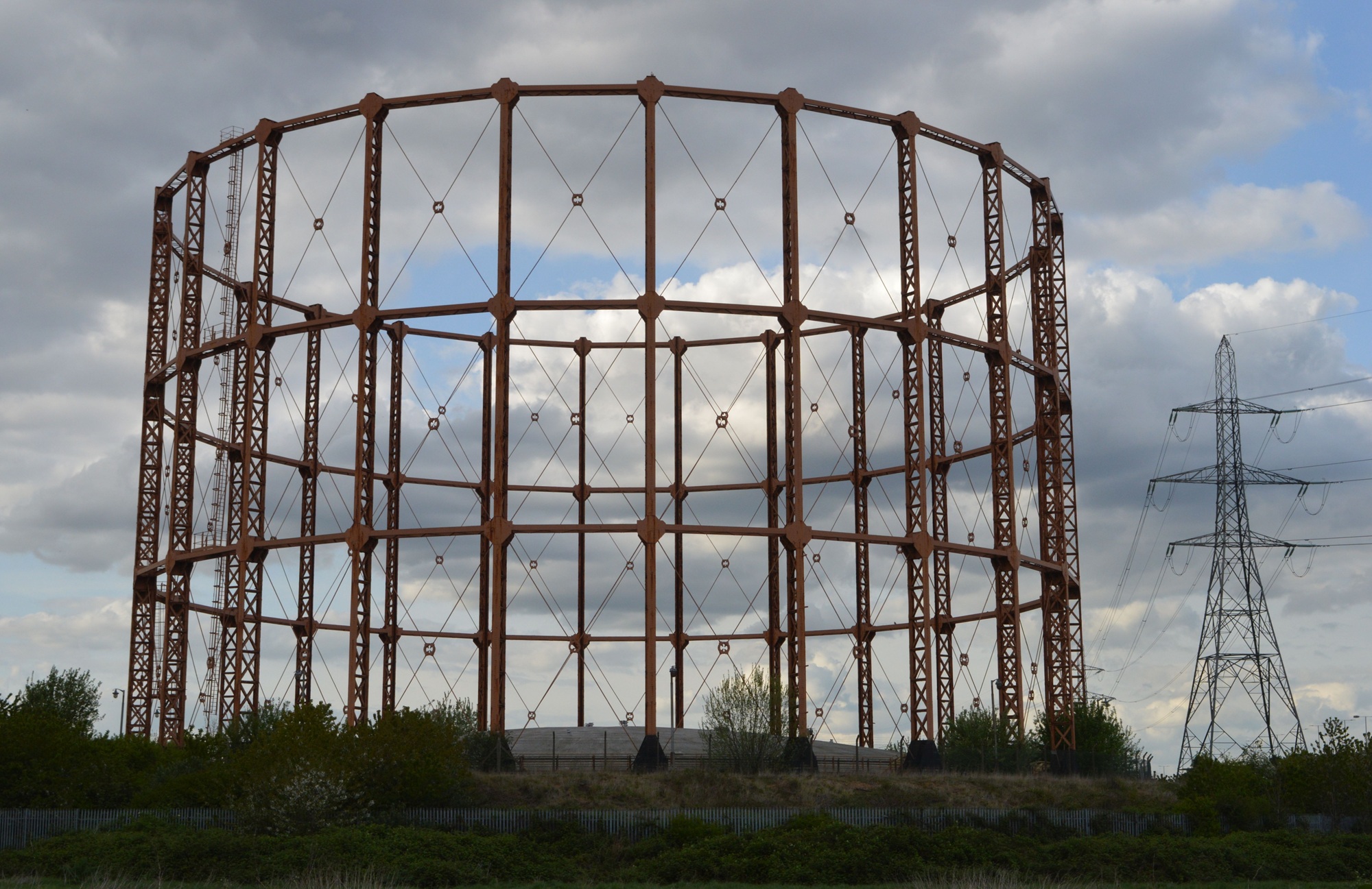 East Ham, 22 April, 2025