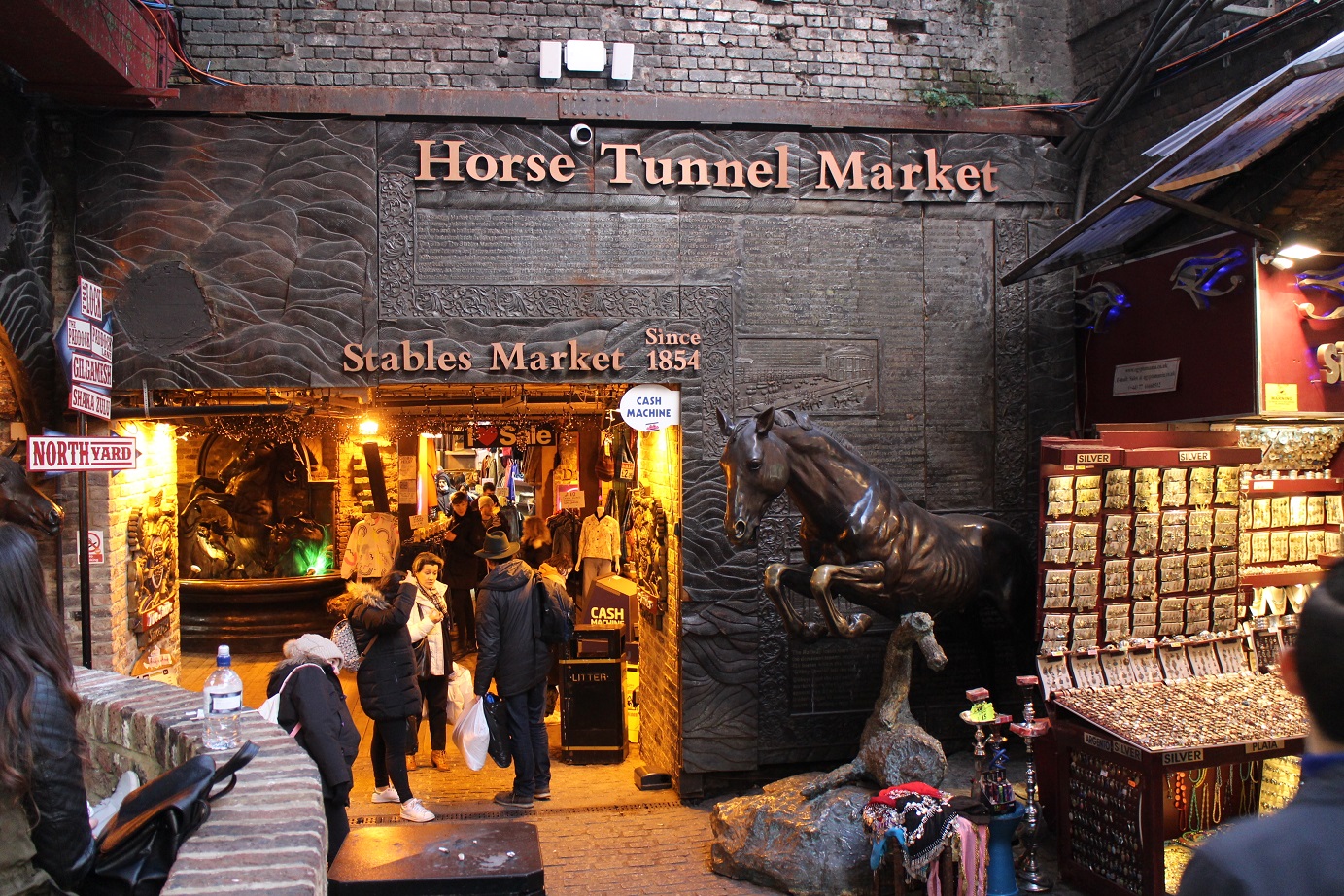 Horse Tunnel Market, Camden © Robert Mason 2016