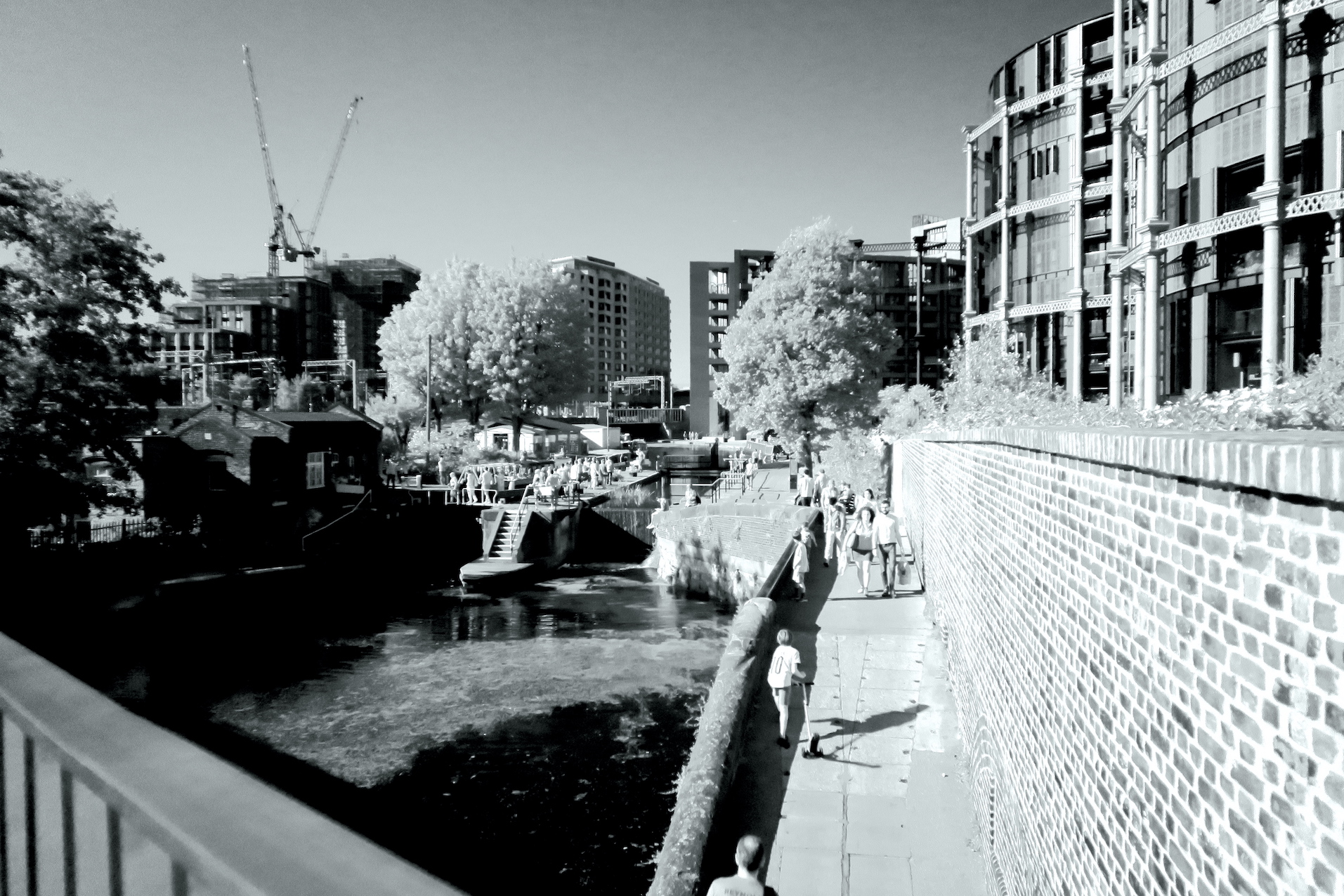 St-Pancras-lock © Sidney Ray