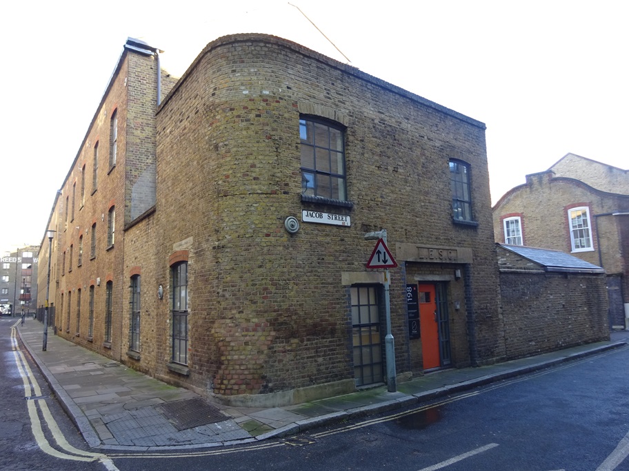 L.E.S.C. transformer house