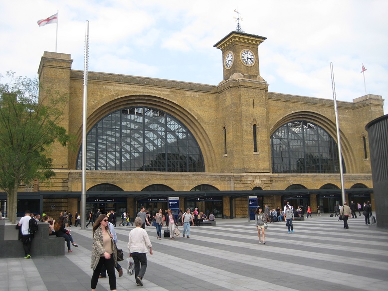 King's Cross Square   Robert Mason 2014