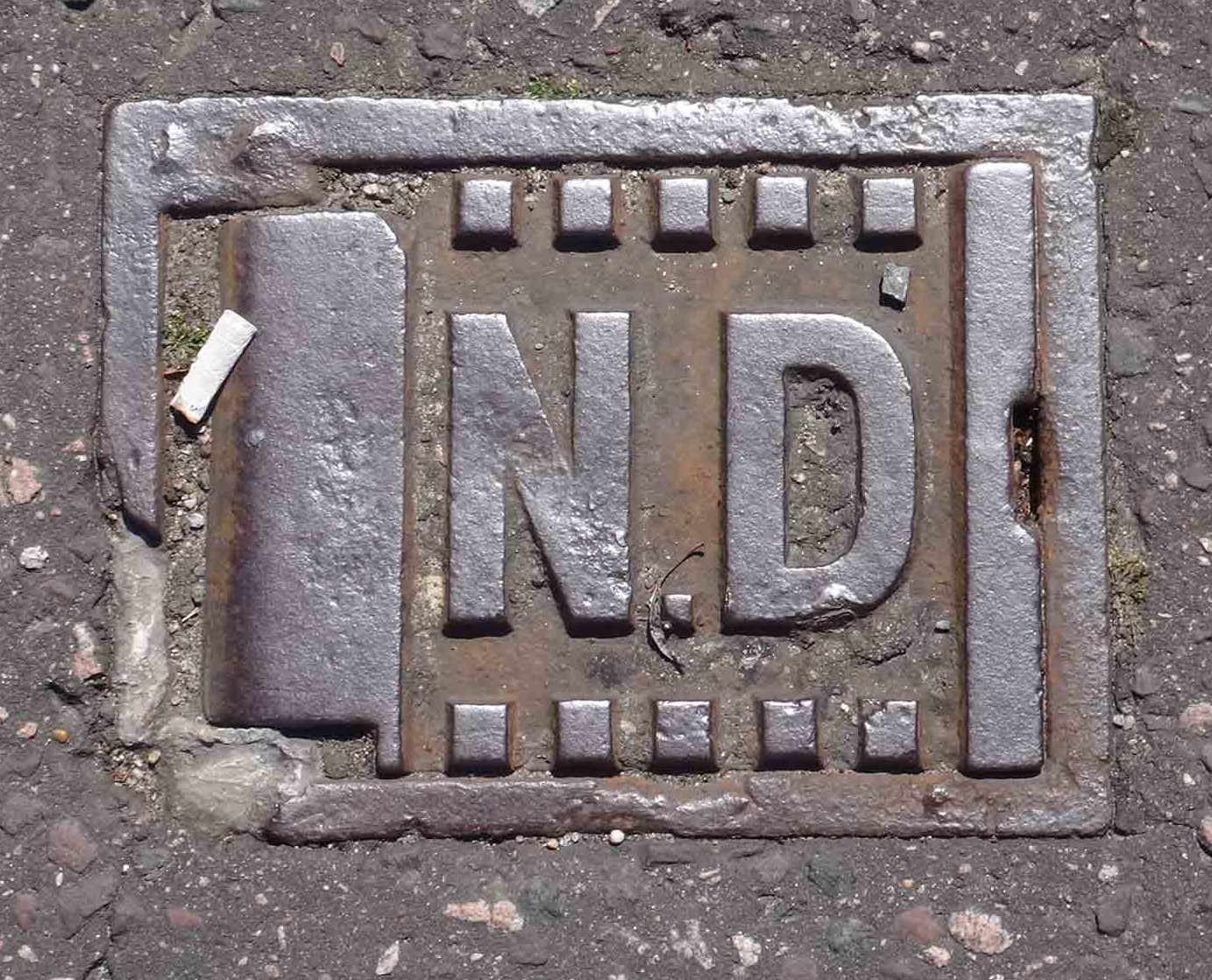 N.D. plate, Elsiedene Road N21