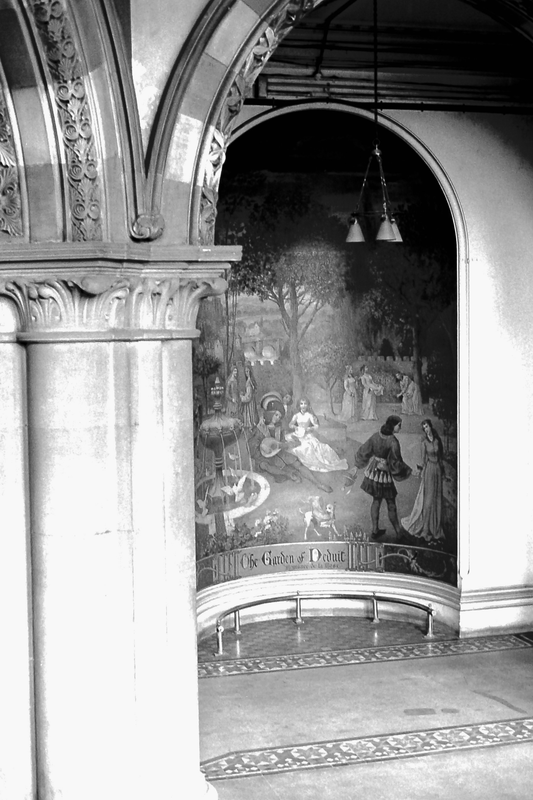 St Pancras &copy; Sidney Ray