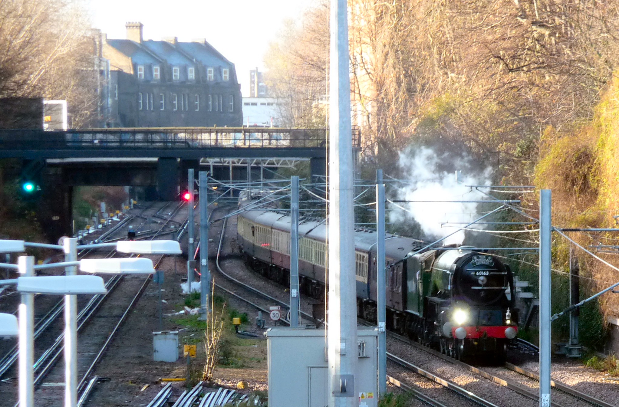 60163 Tornado eastbound approaching Canonbury on 12th December 2011 © Robert Carr