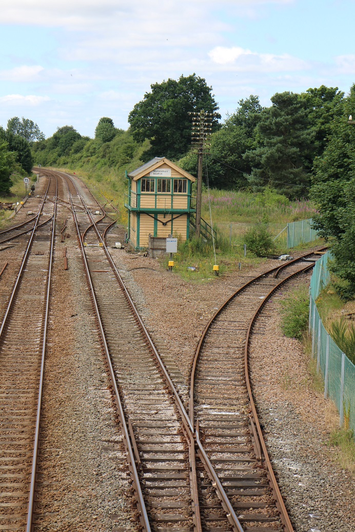 Wymondham South Junction © Robert Mason 2017